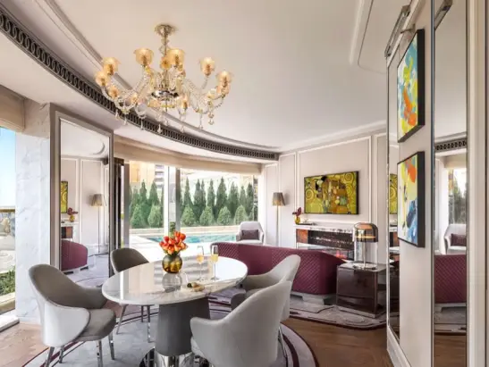 Raffles Signature Pool Suite
