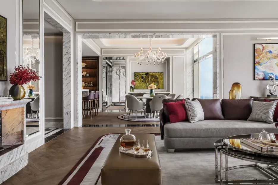 Raffles Presidential Suite