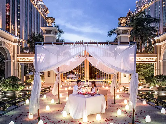 Poolside Cabanas at Banyan Tree Macau